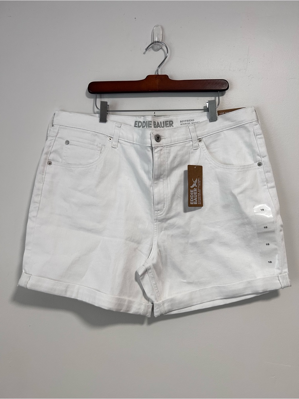 Eddie Bauer White Denim Shorts New Women’s 18 Boyfriend Midrise Jean Shorts Roll
